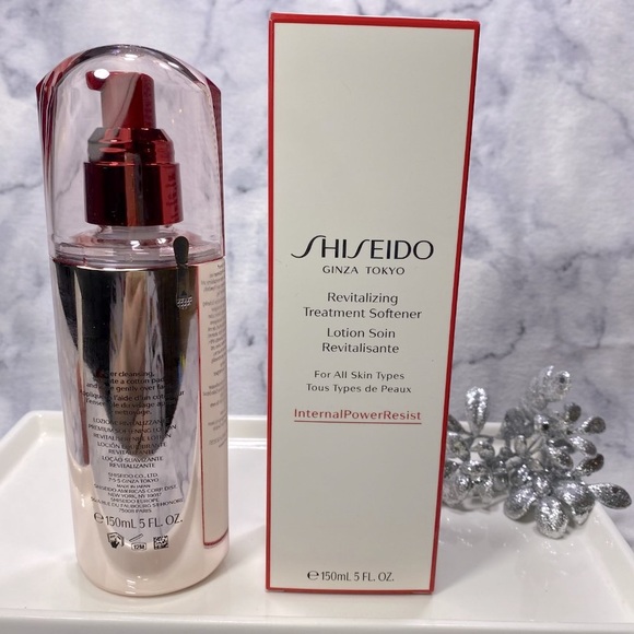Shiseido Revitalizing Treatment Softener, anti-aging, NEW - Full Size 150 ml - Picture 3 of 10